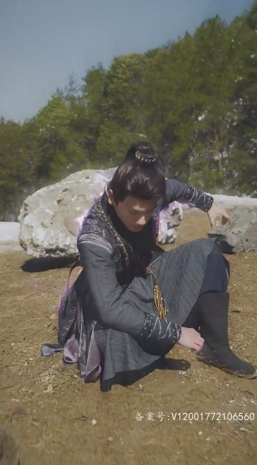 下山后，绝世美女非要拜我为师第01集